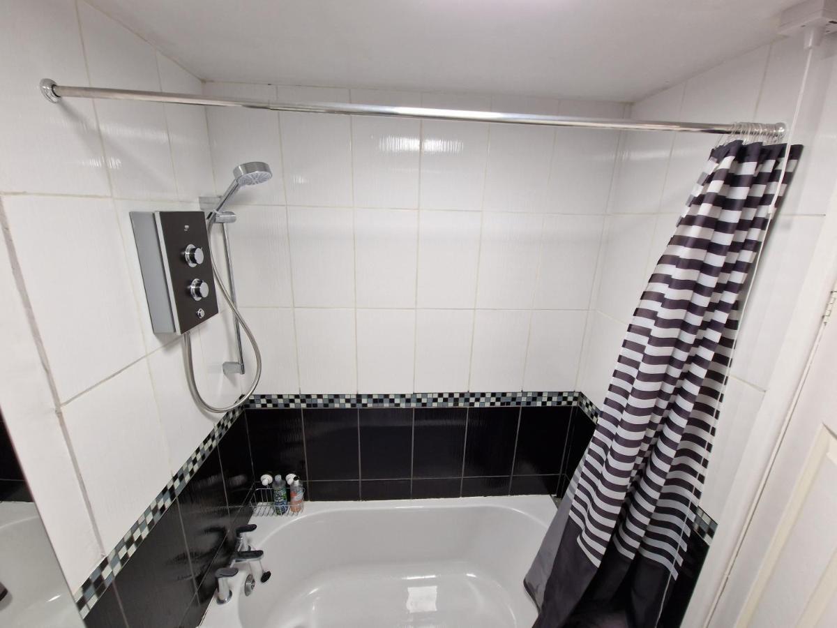 Comfy Apartment, Self Check-In 24H-Day, 7Days-Week, Sleep 4 - In Devon, Dartmoor, Near A38 Teigngrace Exteriör bild